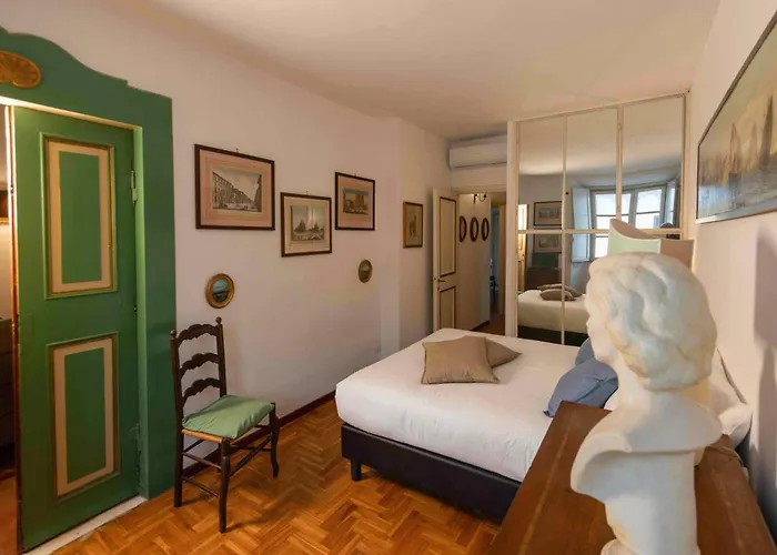 Appartement Farnese Navona Historic Center Rome